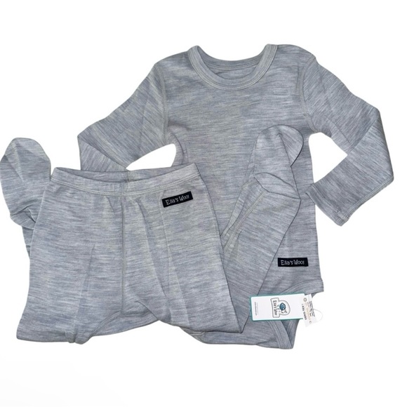 ELLA'S WOOL Other - NWT ELLA'S WOOL Baby Base Layer Set, size12-18